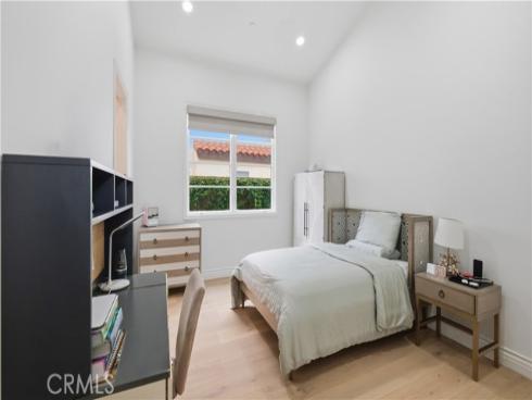 44  Drakes Bay   Drive, Corona del Mar, CA