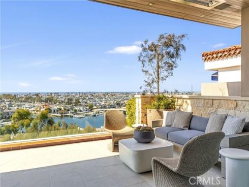 1231  Dolphin  , Corona del Mar, CA