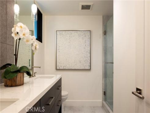 304  Goldenrod   Avenue, Corona del Mar, CA