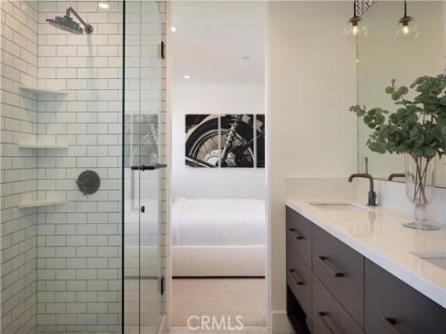 304  Goldenrod   Avenue, Corona del Mar, CA