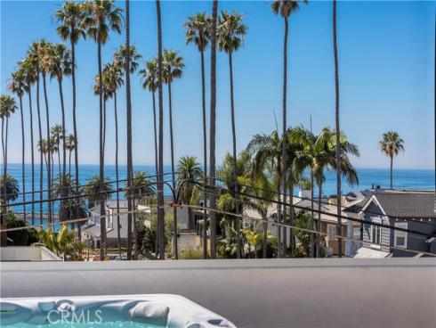 304  Goldenrod   Avenue, Corona del Mar, CA