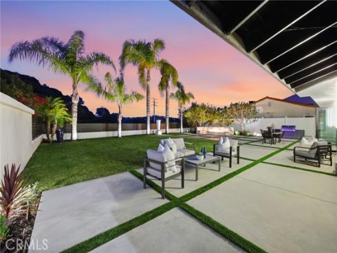 6  Monterey   Circle, Corona del Mar, CA