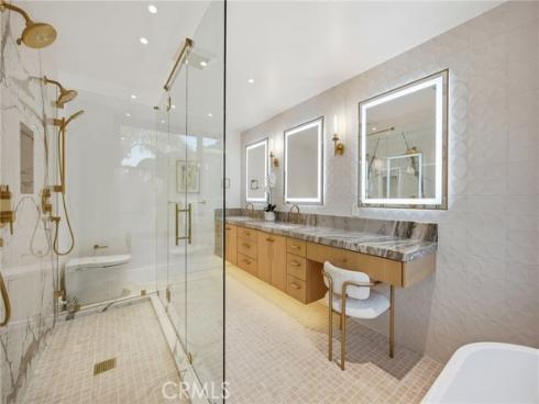 6  Monterey   Circle, Corona del Mar, CA