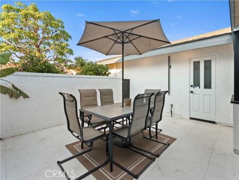 10  White Water   Drive, Corona del Mar, CA
