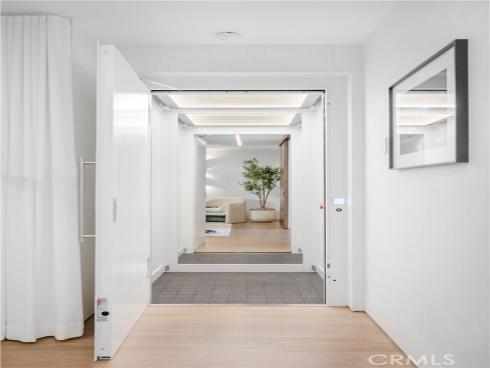 2516 Ocean Boulevard, Corona del Mar, CA