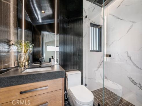 2516 Ocean Boulevard, Corona del Mar, CA