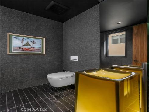 2516 Ocean Boulevard, Corona del Mar, CA