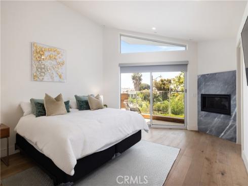 3920 E Coast Highway  , Corona del Mar, CA