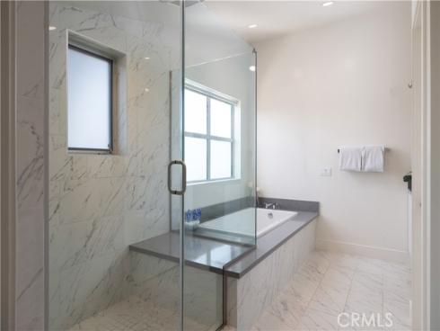 3920 E Coast Highway  , Corona del Mar, CA
