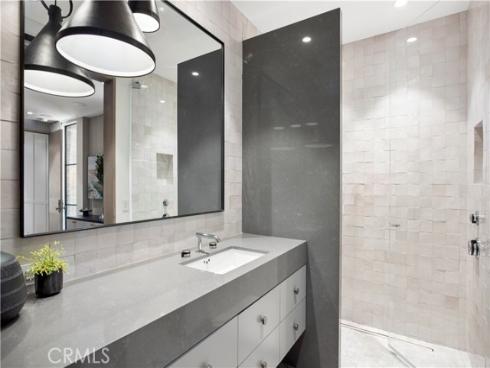 2804 Ocean , Corona del Mar, CA
