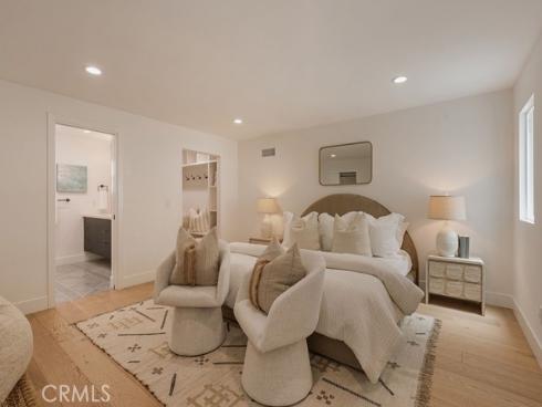 520  Iris  , Corona del Mar, CA