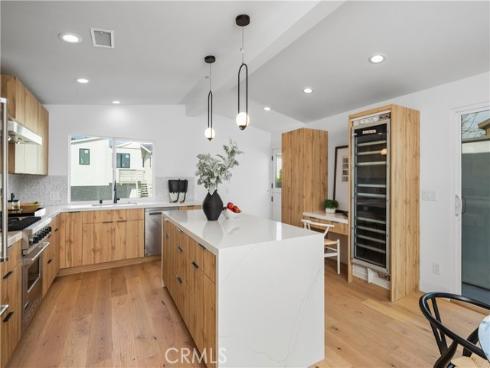 520  Iris  , Corona del Mar, CA