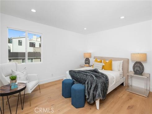 520  Iris  , Corona del Mar, CA