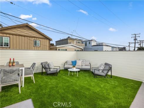 520  Iris  , Corona del Mar, CA