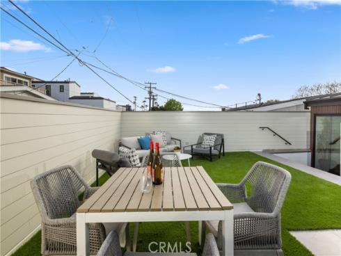 520  Iris  , Corona del Mar, CA