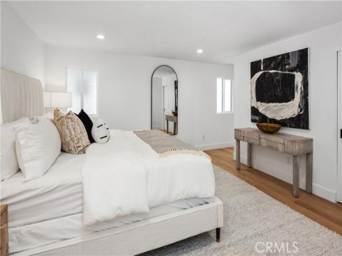 520  Iris  , Corona del Mar, CA