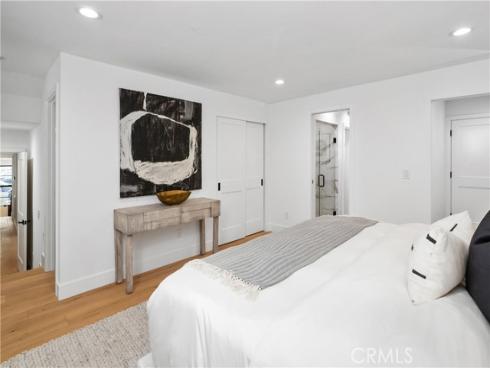 520  Iris  , Corona del Mar, CA