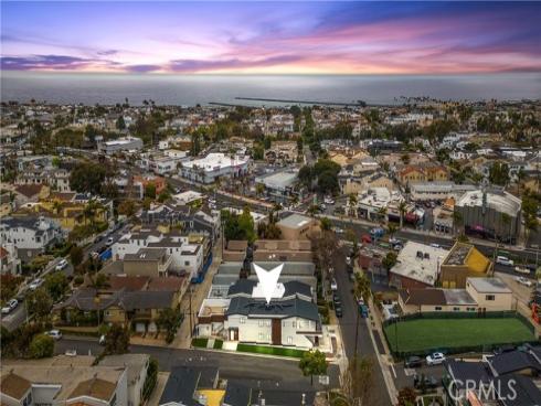 520  Iris  , Corona del Mar, CA