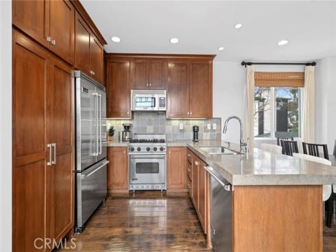 417 Poinsettia Avenue, Corona del Mar, CA