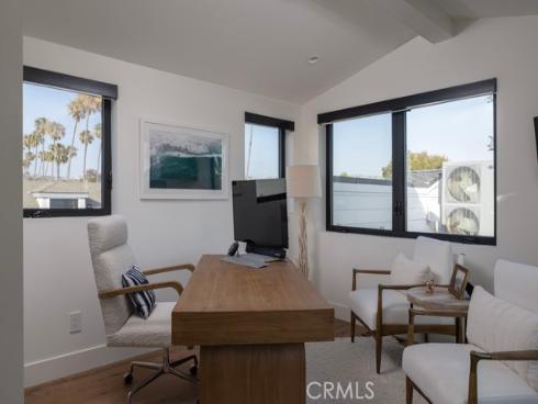 419  Goldenrod   Avenue, Corona del Mar, CA