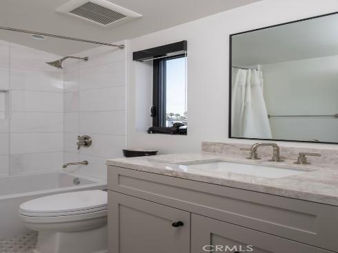 419  Goldenrod   Avenue, Corona del Mar, CA