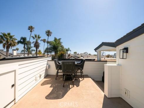 419  Goldenrod   Avenue, Corona del Mar, CA