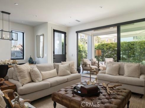 419  Goldenrod   Avenue, Corona del Mar, CA