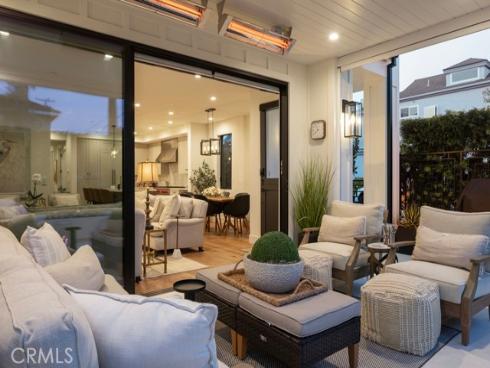 419  Goldenrod   Avenue, Corona del Mar, CA