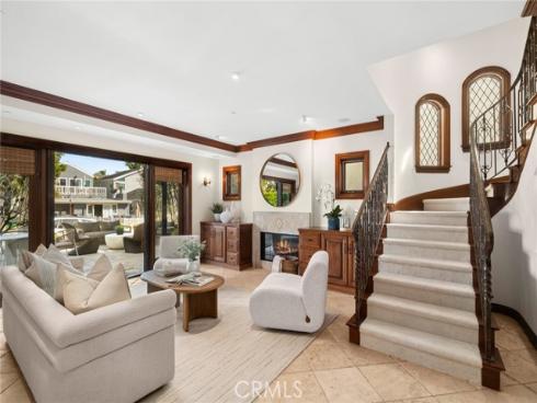 707  Larkspur   Avenue, Corona del Mar, CA