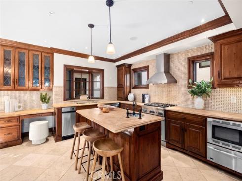 707  Larkspur   Avenue, Corona del Mar, CA