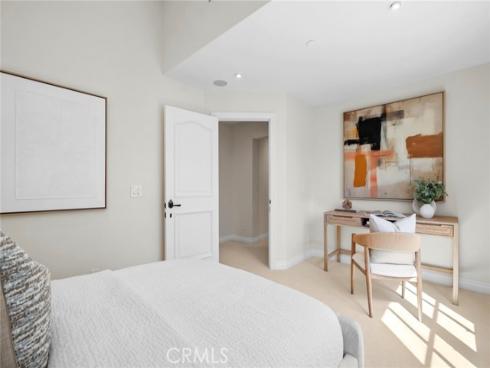 707  Larkspur   Avenue, Corona del Mar, CA