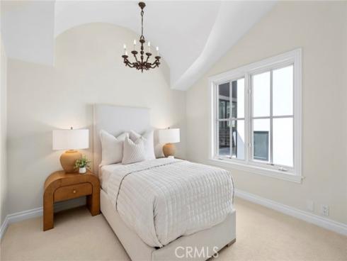 707  Larkspur   Avenue, Corona del Mar, CA