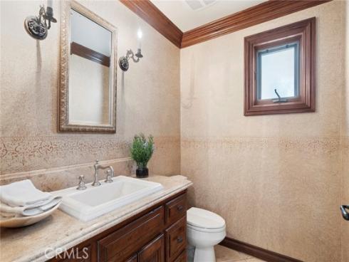 707  Larkspur   Avenue, Corona del Mar, CA