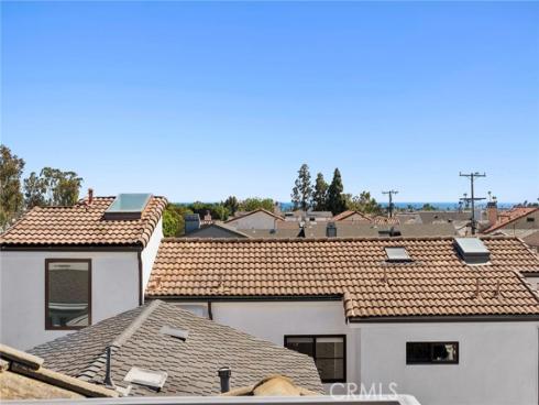 707  Larkspur   Avenue, Corona del Mar, CA