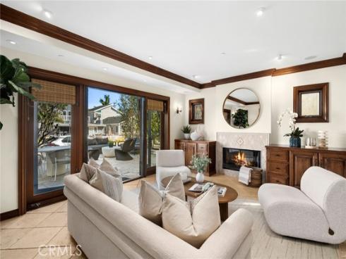 707  Larkspur   Avenue, Corona del Mar, CA