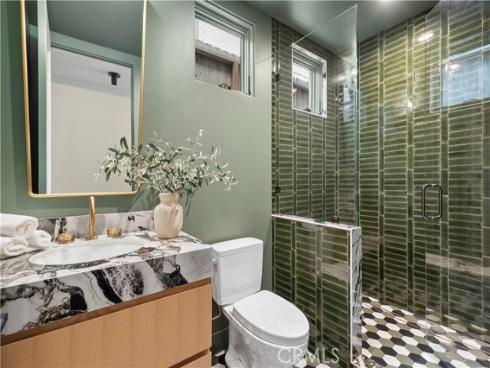 715  Poinsettia  , Corona del Mar, CA