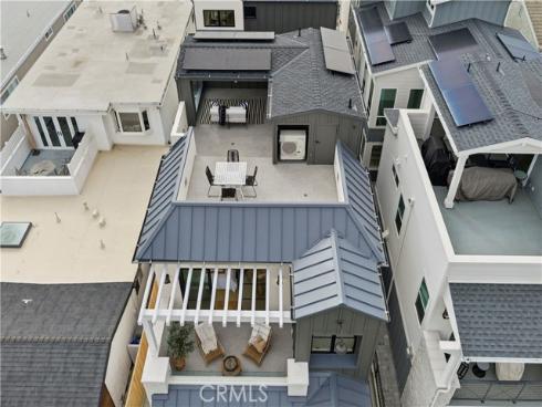 715  Poinsettia  , Corona del Mar, CA