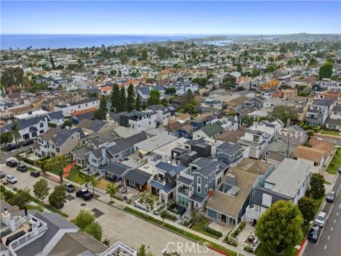 715  Poinsettia  , Corona del Mar, CA