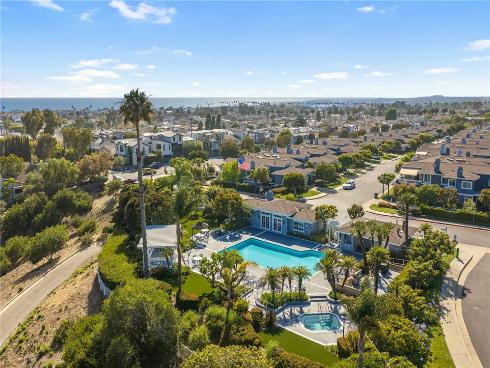 3600 5th , Corona del Mar, CA