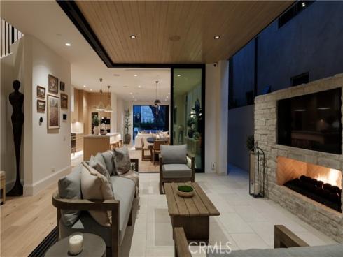 303  Jasmine   Avenue, Corona del Mar, CA