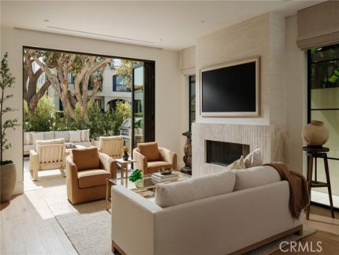 303  Jasmine   Avenue, Corona del Mar, CA