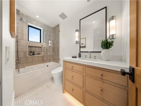 303  Jasmine   Avenue, Corona del Mar, CA