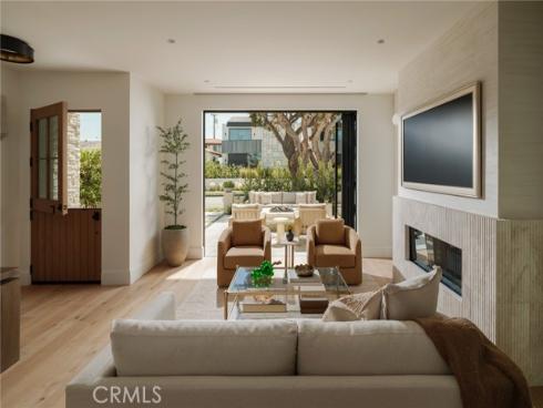 303  Jasmine   Avenue, Corona del Mar, CA