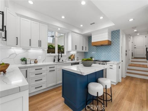 2508  Ocean   Boulevard, Corona del Mar, CA