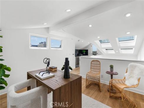 2508  Ocean   Boulevard, Corona del Mar, CA