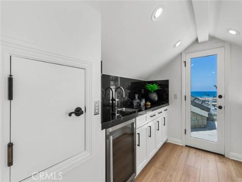 2508  Ocean   Boulevard, Corona del Mar, CA