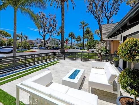 503  Marguerite  , Corona del Mar, CA