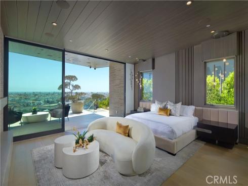 1201  Dolphin   Terrace, Corona del Mar, CA