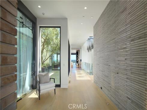 1201  Dolphin   Terrace, Corona del Mar, CA