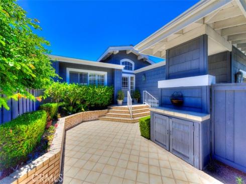 3741  Geranium  , Corona del Mar, CA